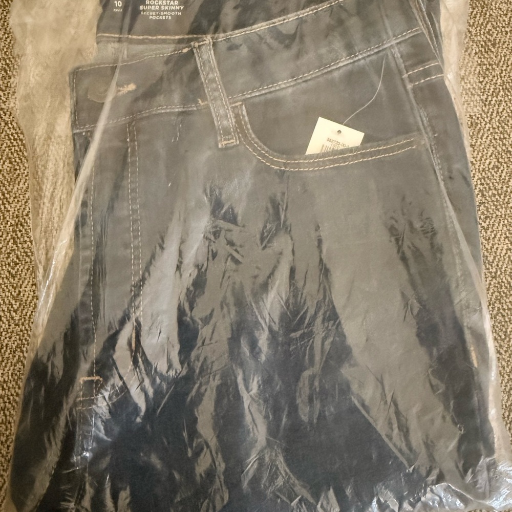 NWT OLD NAVY JEANS